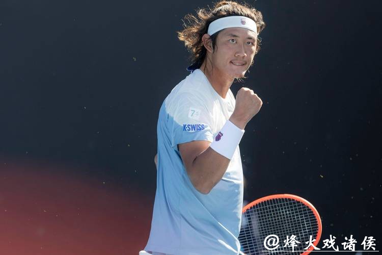 澳网首轮出局,张之臻:对手小球发挥出色 澳网首轮出局,张之臻:对手小球发挥出色